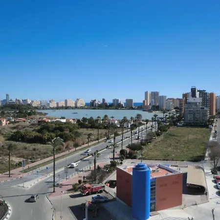 Edificio Oasis Apartment *